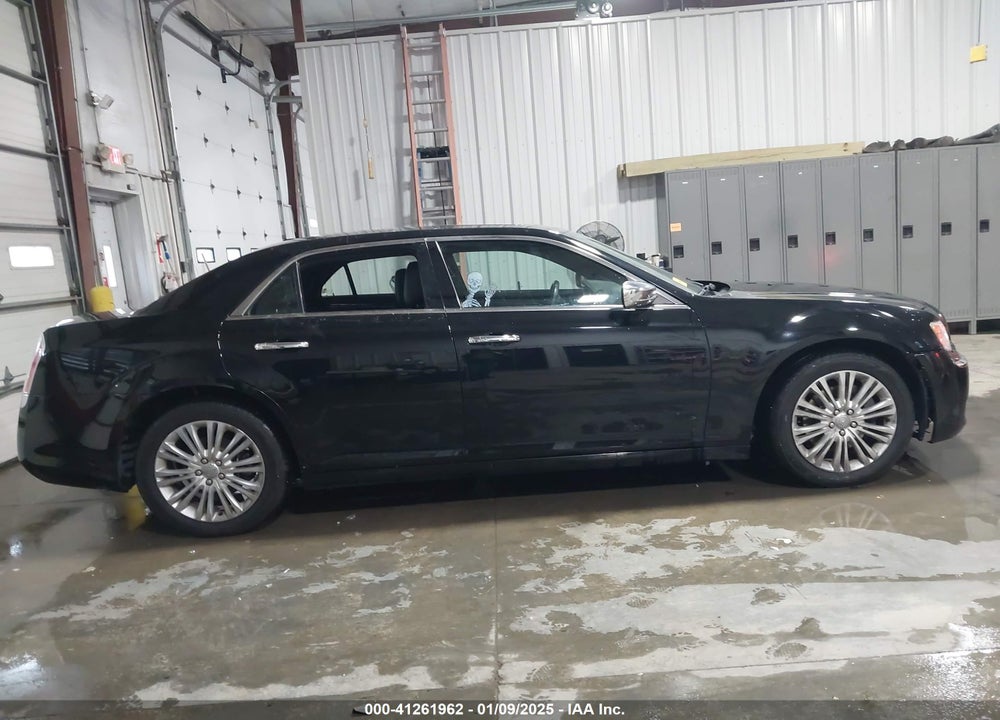 2013 CHRYSLER 300C VIN: 2C3CCAKT6DH665525