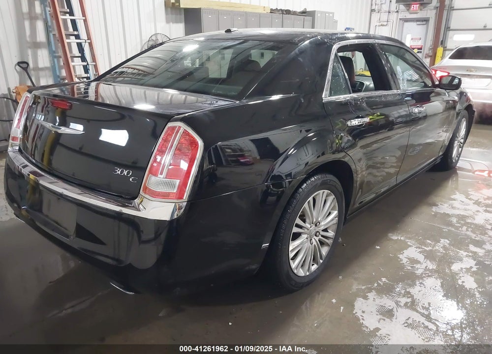 2013 CHRYSLER 300C VIN: 2C3CCAKT6DH665525