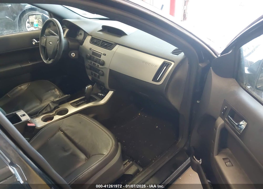 2008 FORD FOCUS SE/SES VIN: 1FAHP35N68W174187