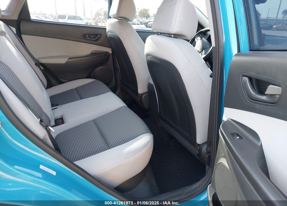 2022 HYUNDAI KONA SE VIN: KM8K22AB6NU771282