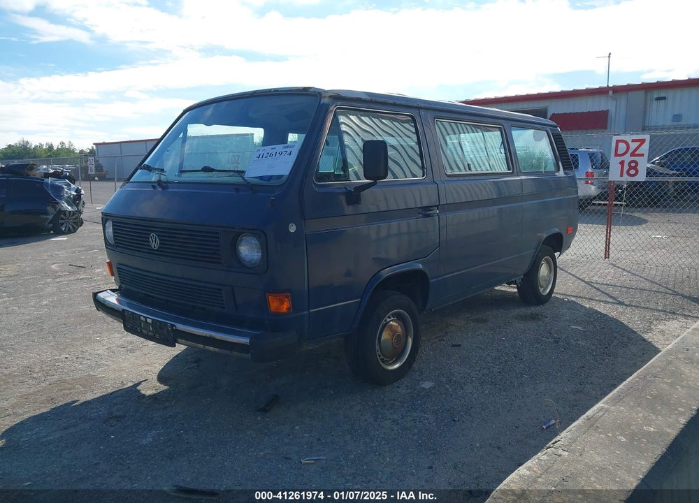 1984 VOLKSWAGEN VANAGON BUS VIN: WV2YB0253EH093497