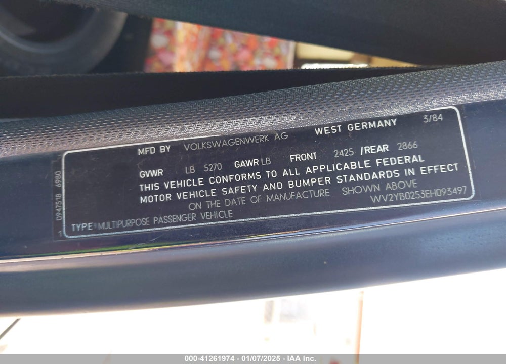 1984 VOLKSWAGEN VANAGON BUS VIN: WV2YB0253EH093497
