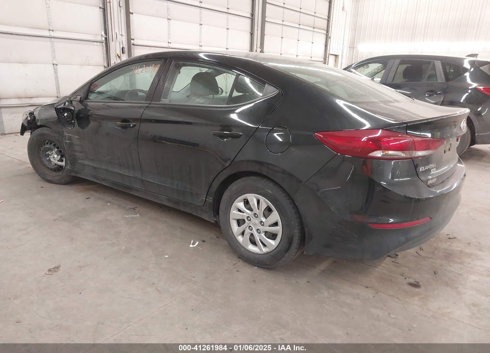 2018 HYUNDAI ELANTRA VIN: 5NPD74LF3JH341854