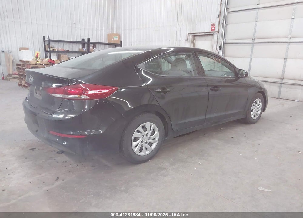 2018 HYUNDAI ELANTRA VIN: 5NPD74LF3JH341854