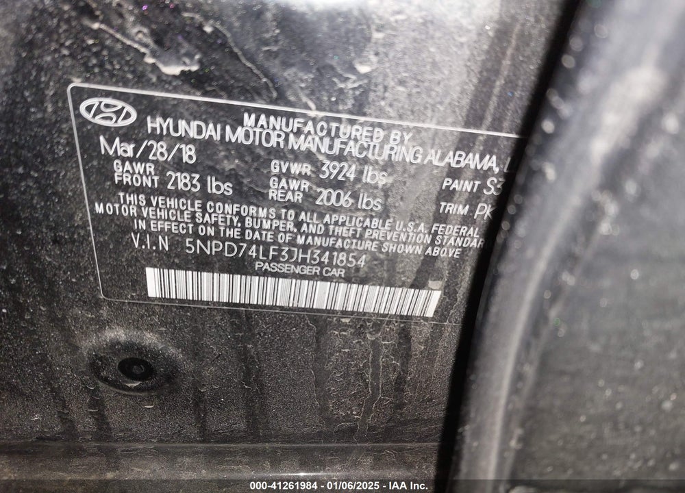 2018 HYUNDAI ELANTRA VIN: 5NPD74LF3JH341854