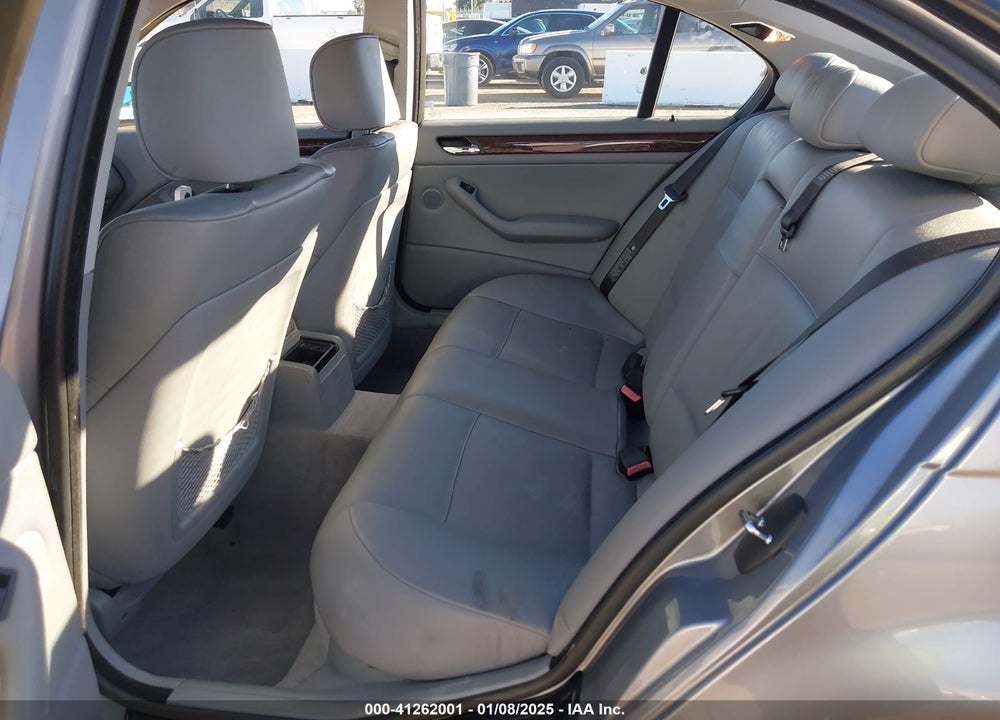 2004 BMW 325I VIN: WBAAZ33464KP88042