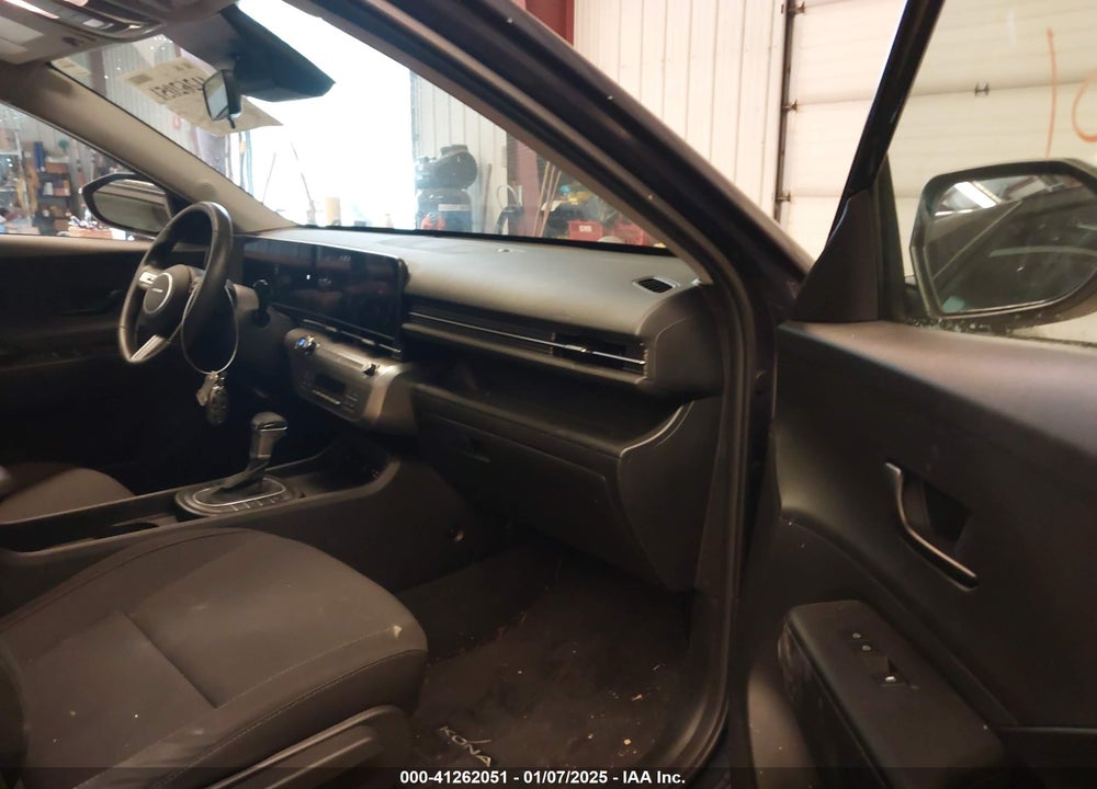 2024 HYUNDAI KONA SEL VIN: KM8HBCAB5RU163324