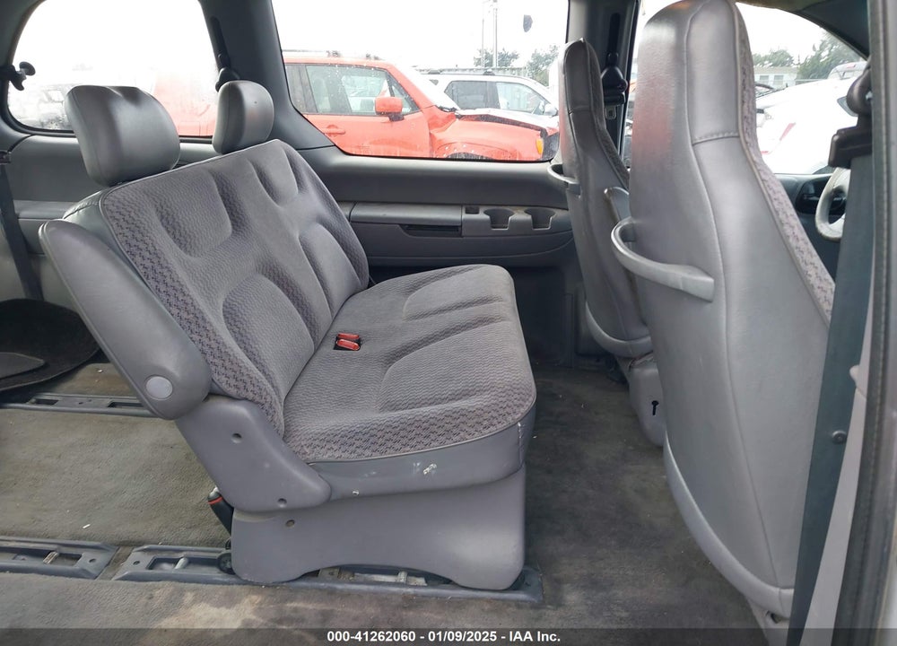2000 DODGE CARAVAN VIN: 2B4FP25B2YR761297