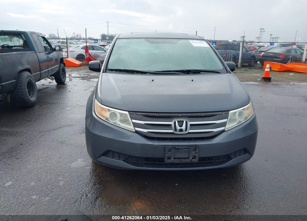 2011 HONDA ODYSSEY EX-L VIN: 5FNRL5H6XBB096342