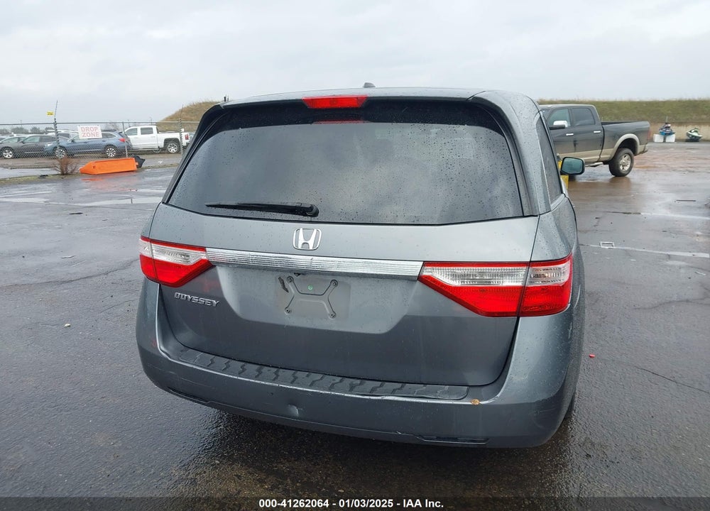 2011 HONDA ODYSSEY EX-L VIN: 5FNRL5H6XBB096342