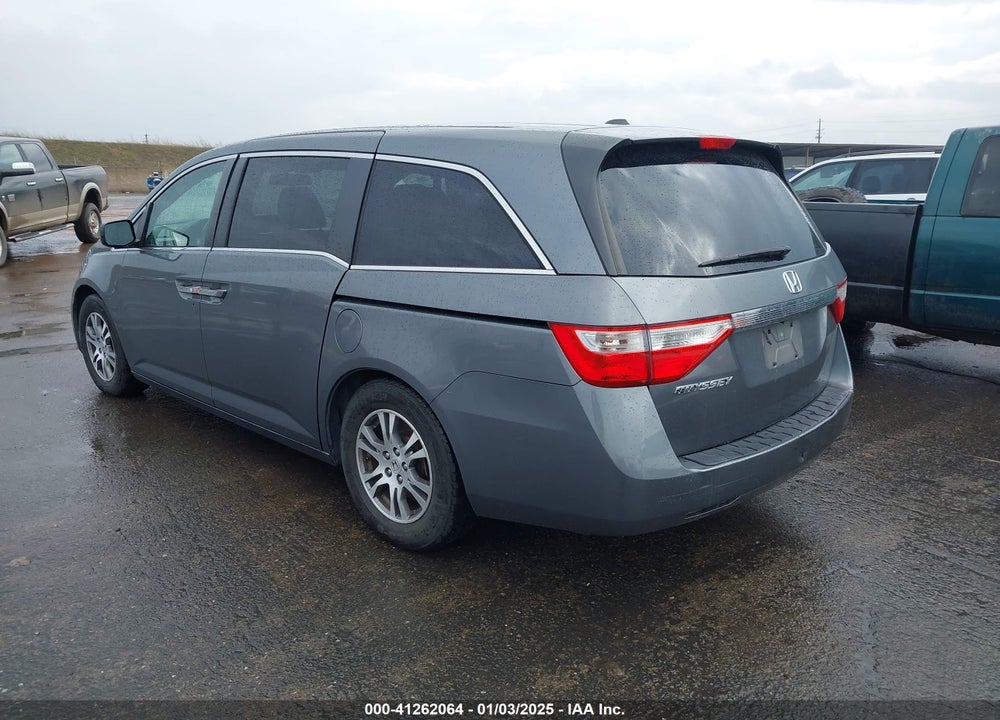 2011 HONDA ODYSSEY EX-L VIN: 5FNRL5H6XBB096342