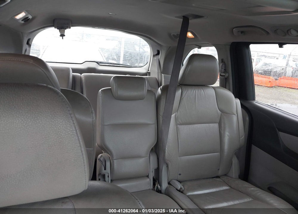 2011 HONDA ODYSSEY EX-L VIN: 5FNRL5H6XBB096342