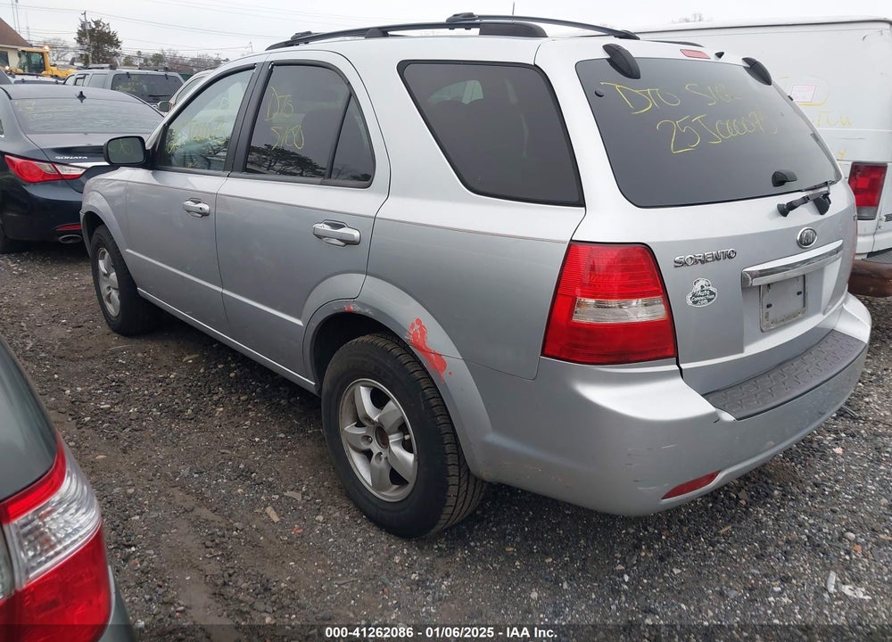 2007 KIA SORENTO LX VIN: KNDJC736175750556