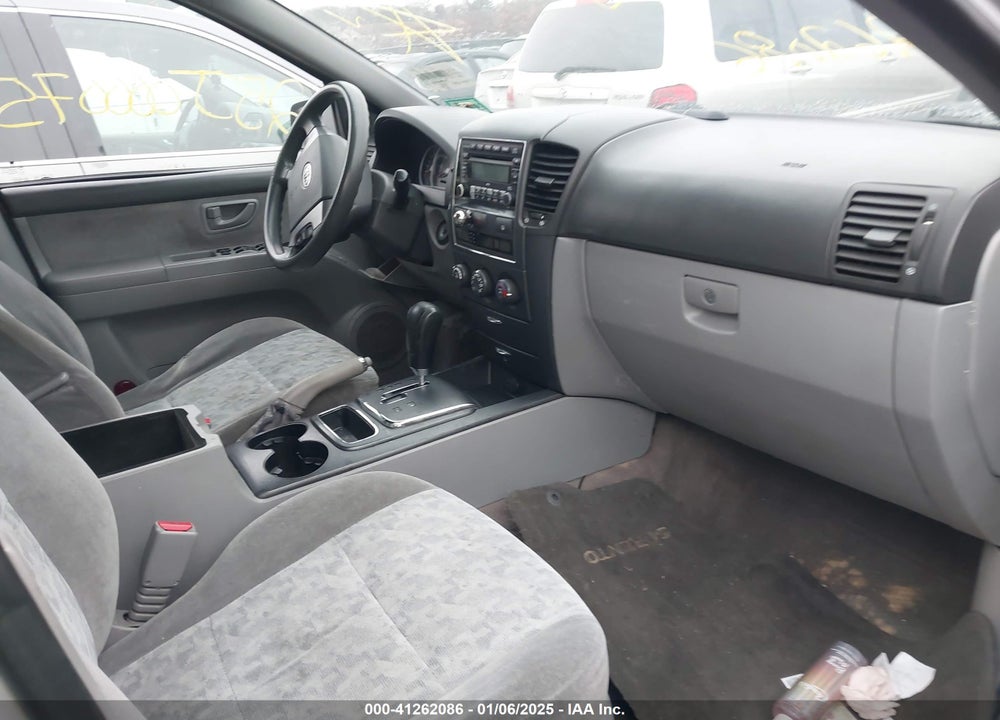 2007 KIA SORENTO LX VIN: KNDJC736175750556