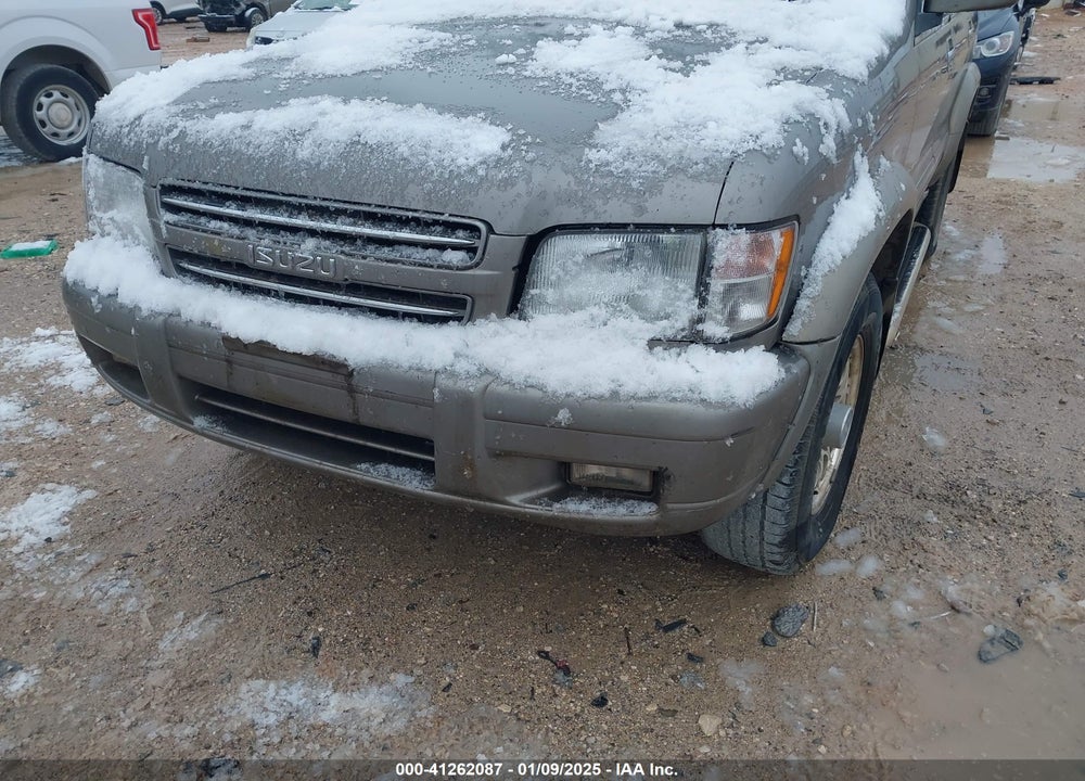 2002 ISUZU TROOPER LIMITED/LS/S VIN: JACDS58X827J11897
