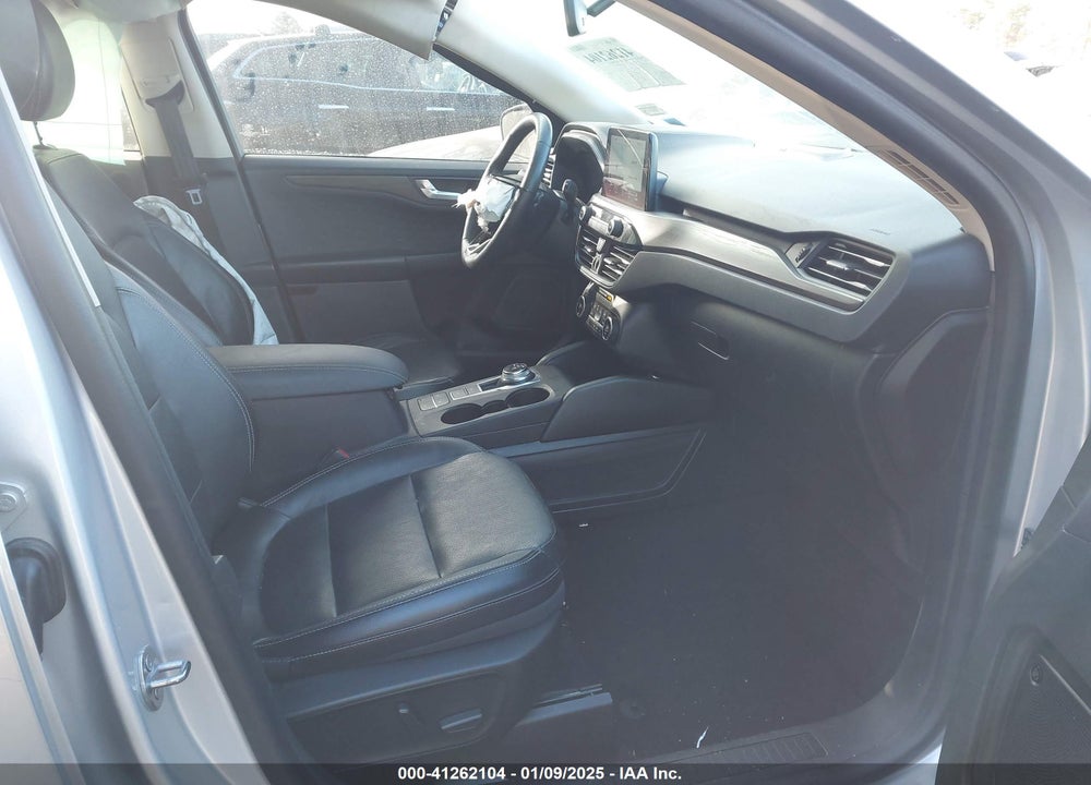2020 FORD ESCAPE TITANIUM VIN: 1FMCU9J91LUB17968