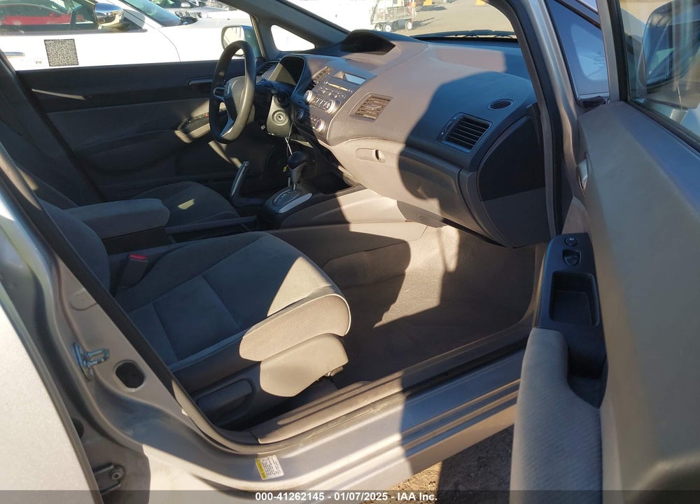 2010 HONDA CIVIC LX VIN: 2HGFA1F59AH318973