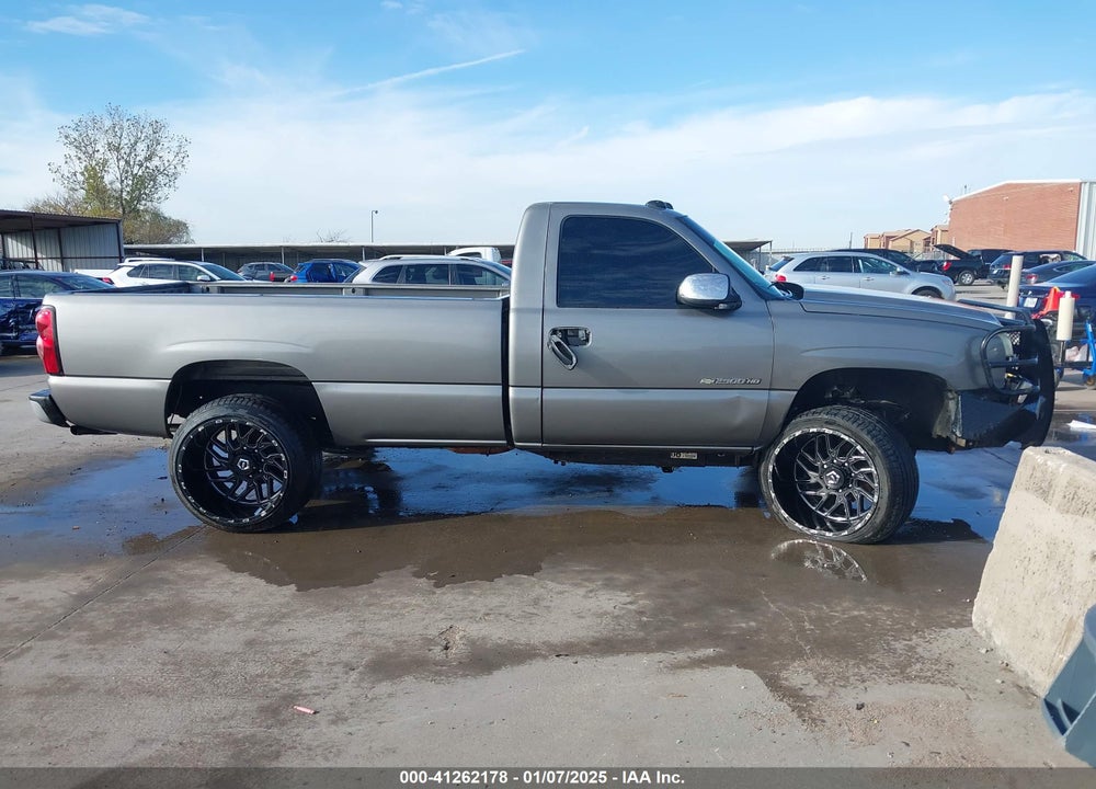 2006 CHEVROLET SILVERADO 2500HD WORK TRUCK VIN: 1GCHK24U86E251916