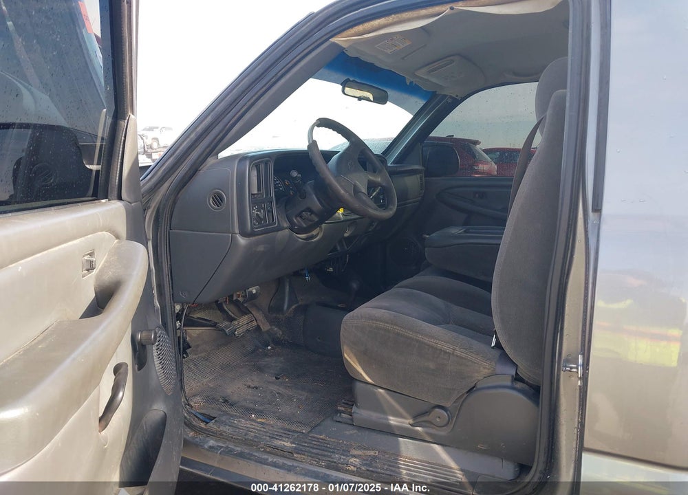 2006 CHEVROLET SILVERADO 2500HD WORK TRUCK VIN: 1GCHK24U86E251916