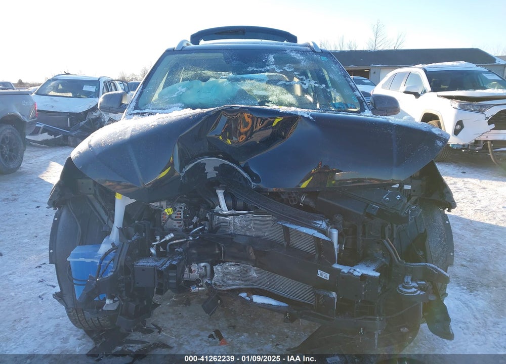 2024 HYUNDAI VENUE VIN: KMHRC8A38RU312638