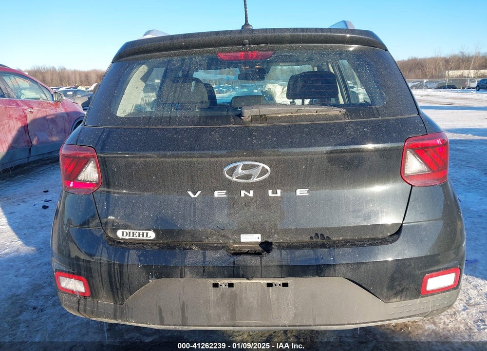 2024 HYUNDAI VENUE VIN: KMHRC8A38RU312638
