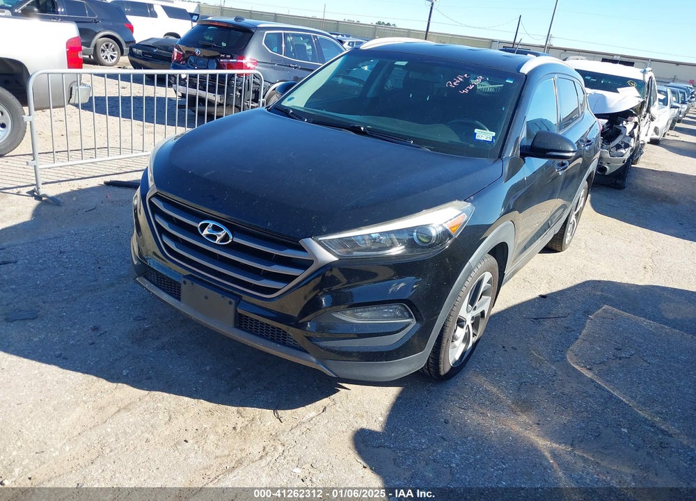 2016 HYUNDAI TUCSON SPORT VIN: KM8J33A22GU098492