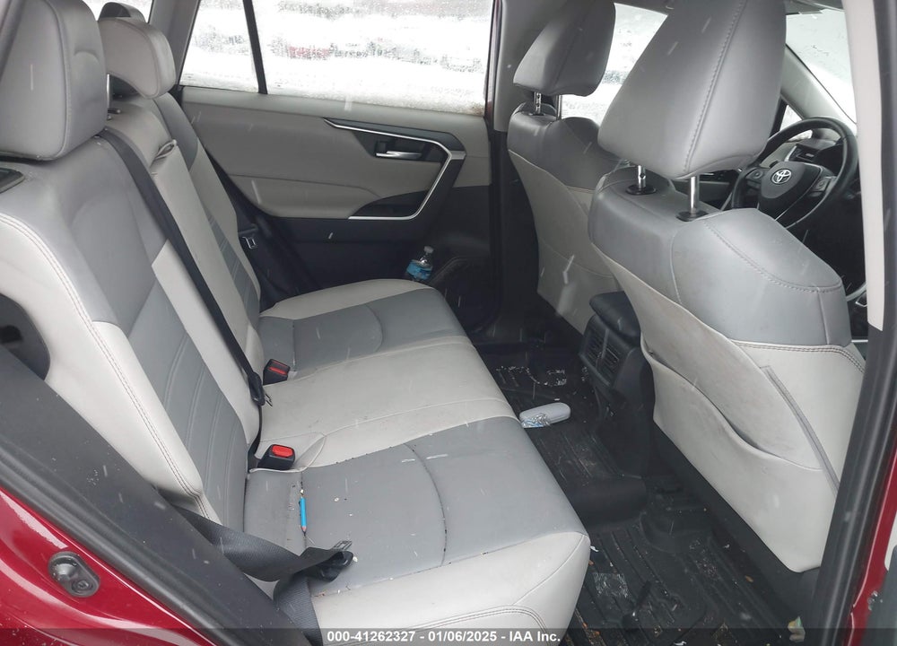 2019 TOYOTA RAV4 XLE PREMIUM VIN: 2T3A1RFV7KW002464