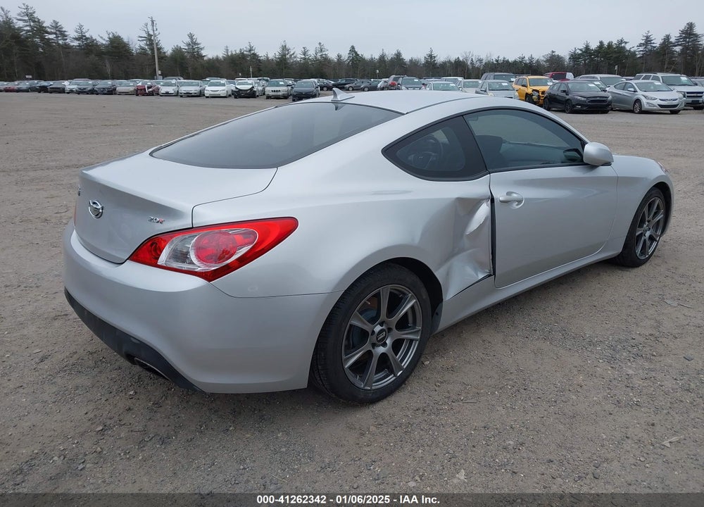 2010 HYUNDAI GENESIS 2.0T VIN: KMHHT6KD5AU028279