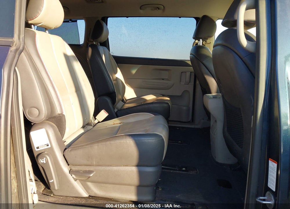 2017 KIA SEDONA LX VIN: KNDMB5C14H6245132