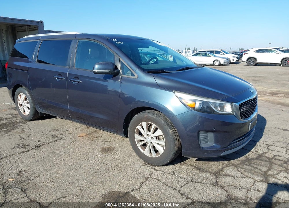 2017 KIA SEDONA LX VIN: KNDMB5C14H6245132