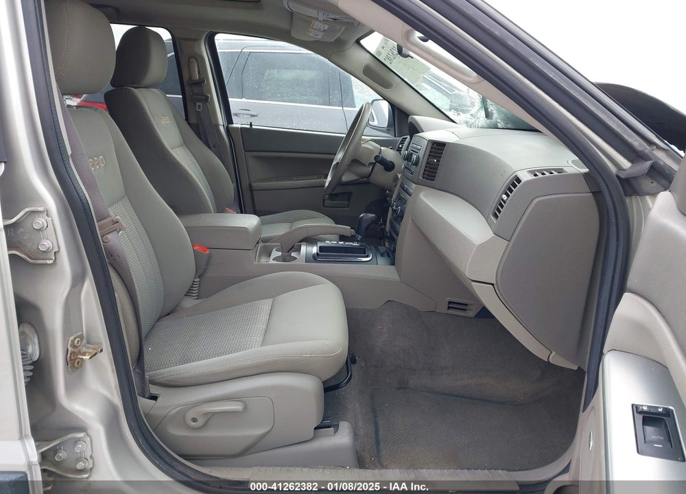 2007 JEEP GRAND CHEROKEE LAREDO VIN: 1J8GR48K57C645732