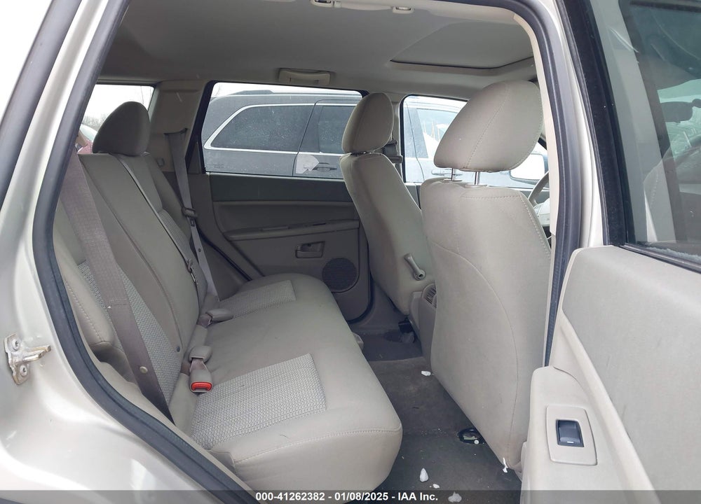 2007 JEEP GRAND CHEROKEE LAREDO VIN: 1J8GR48K57C645732