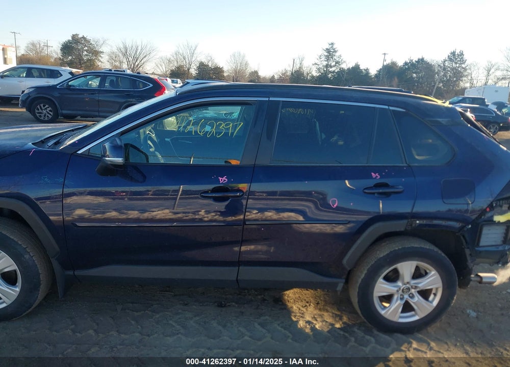 2021 TOYOTA RAV4 VIN: 2T3P1RFV3MW168560