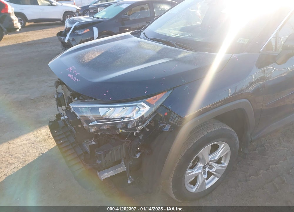 2021 TOYOTA RAV4 VIN: 2T3P1RFV3MW168560