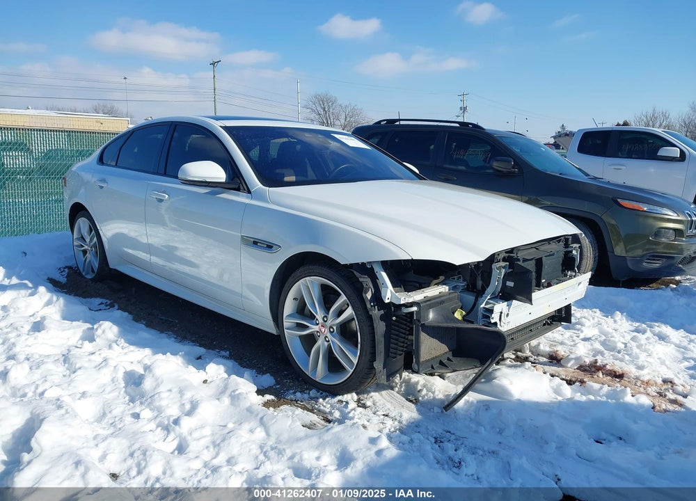 2018 JAGUAR XF 25T R-SPORT VIN: SAJBL4FX0JCY69341
