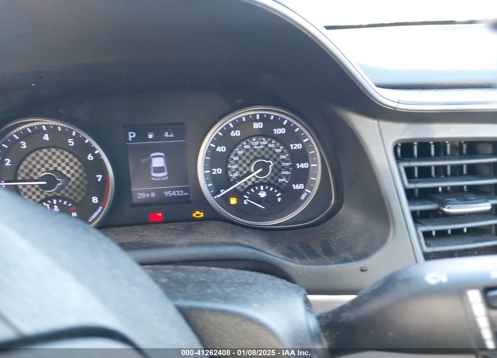 2019 HYUNDAI ELANTRA VIN: 5NPD84LF1KH423726