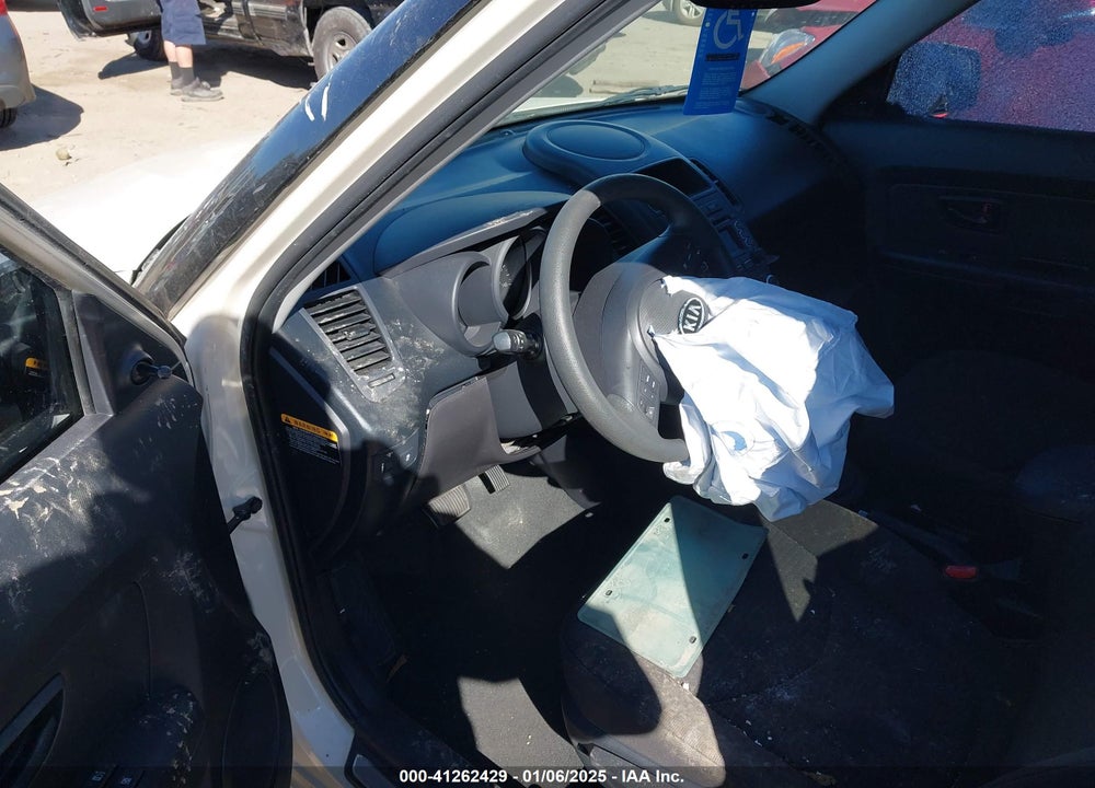 2012 KIA SOUL VIN: KNDJT2A52C7444395
