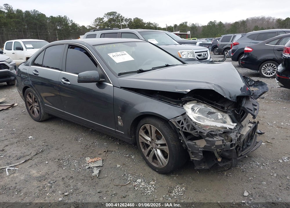 2013 MERCEDES-BENZ C 250 VIN: WDDGF4HB6DR241028