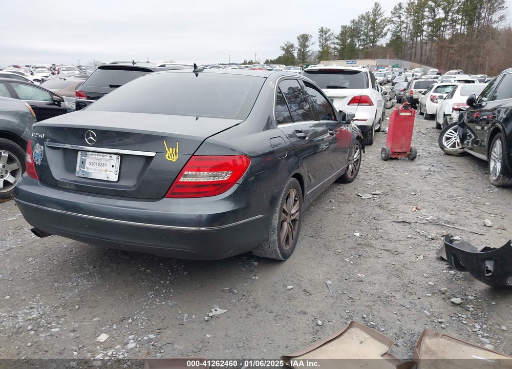 2013 MERCEDES-BENZ C 250 VIN: WDDGF4HB6DR241028