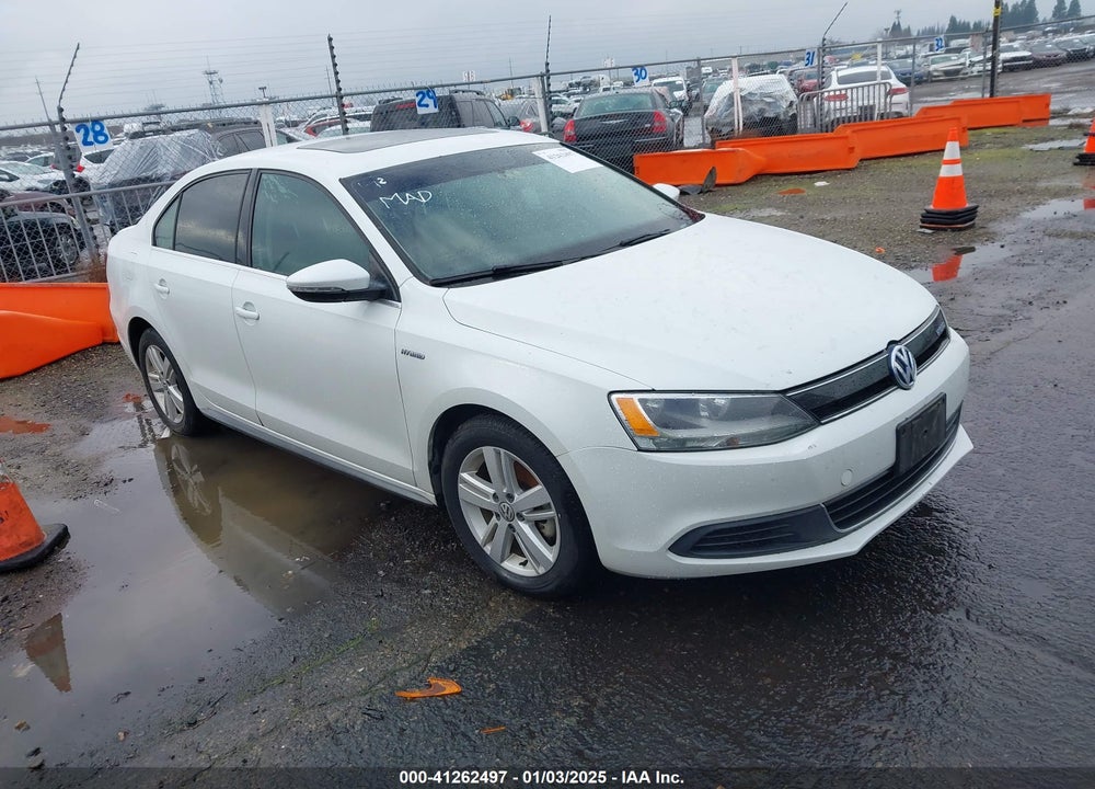 2013 VOLKSWAGEN JETTA HYBRID SEL VIN: 3VW637AJ8DM311869