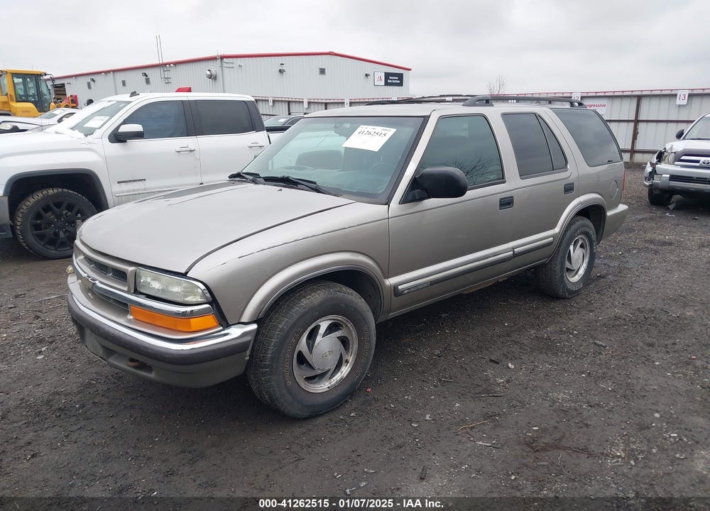 2000 CHEVROLET BLAZER LT VIN: 1GNDT13WXY2202690