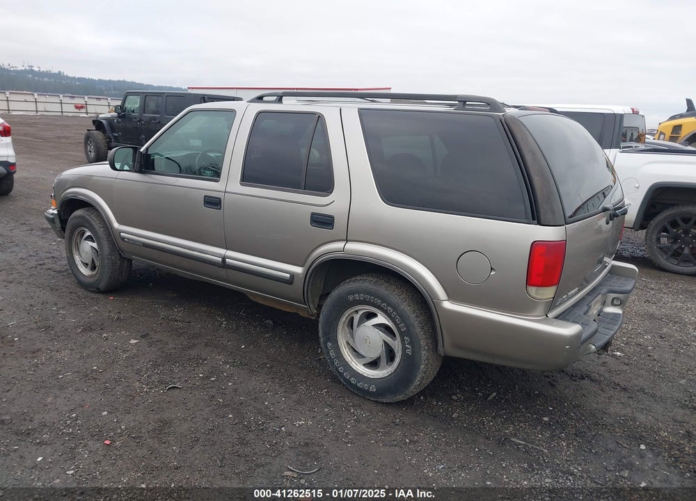 2000 CHEVROLET BLAZER LT VIN: 1GNDT13WXY2202690
