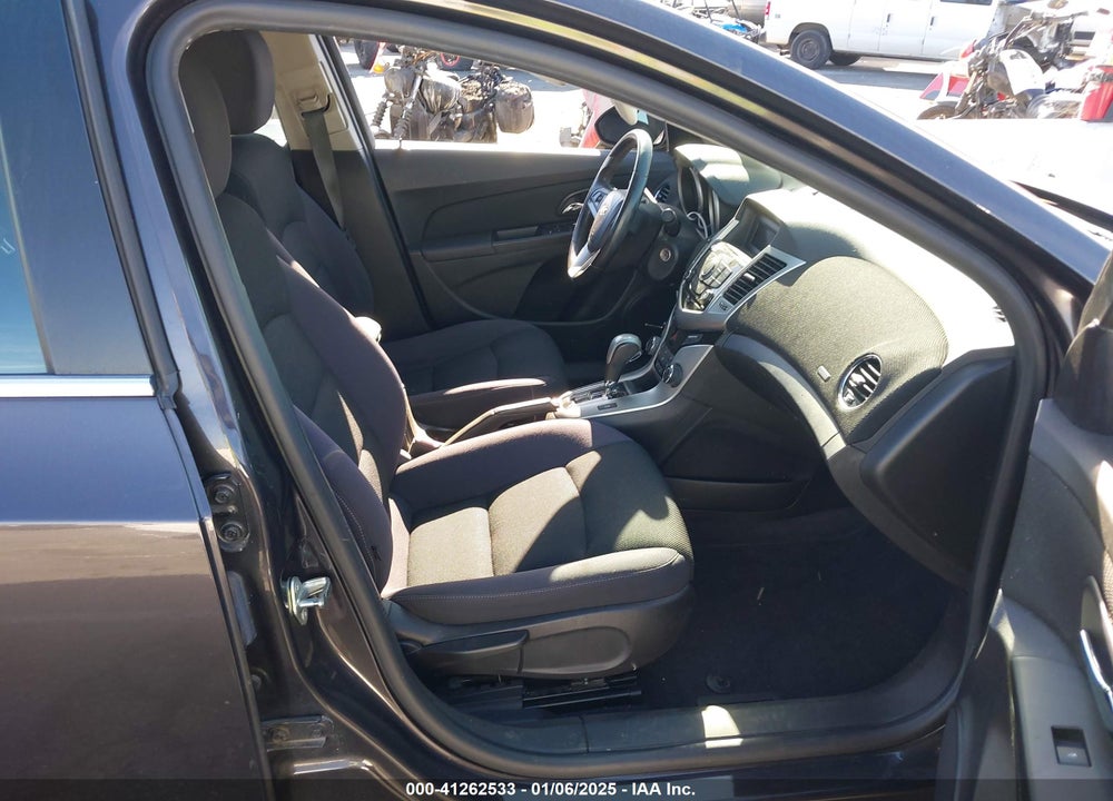 2014 CHEVROLET CRUZE 1LT AUTO VIN: 1G1PC5SB3E7262989