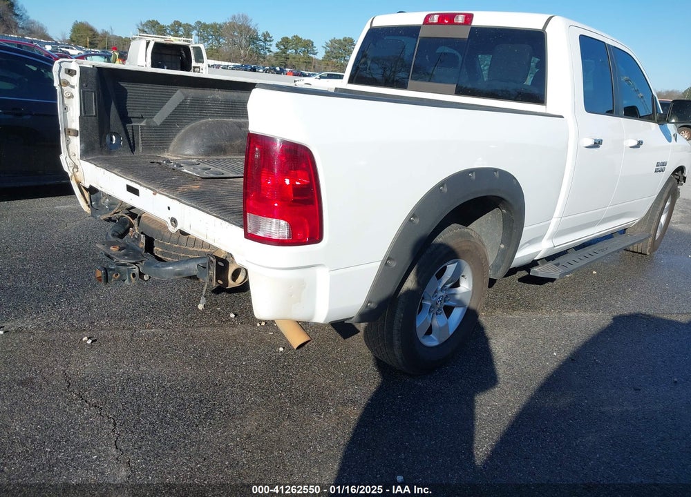 2015 RAM 1500 VIN: 1C6RR6GG3FS521673
