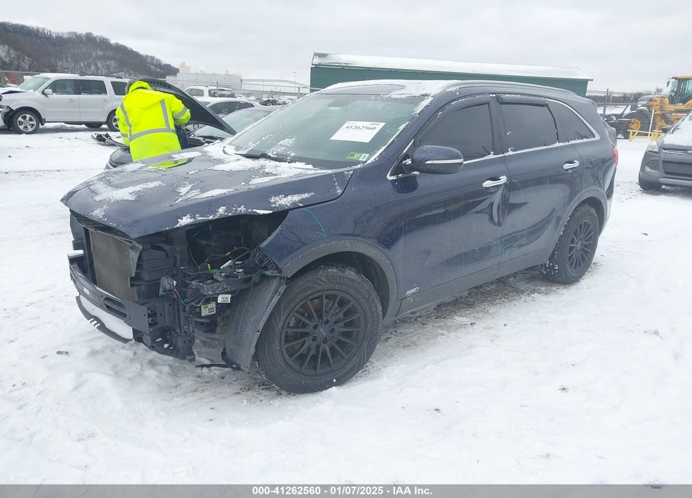 2016 KIA SORENTO 2.4L LX VIN: 5XYPGDA35GG016029