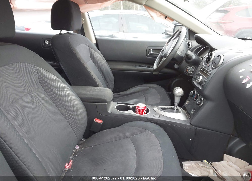 2013 NISSAN ROGUE S VIN: JN8AS5MV5DW637538