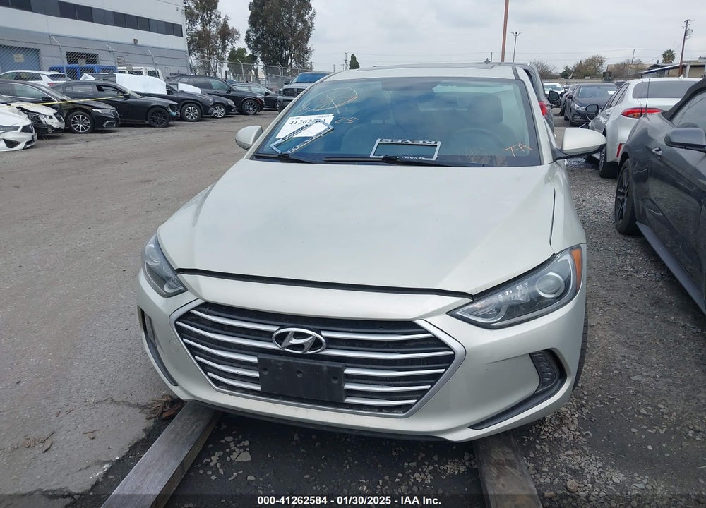 2017 HYUNDAI ELANTRA VIN: KMHD84LF9HU250368