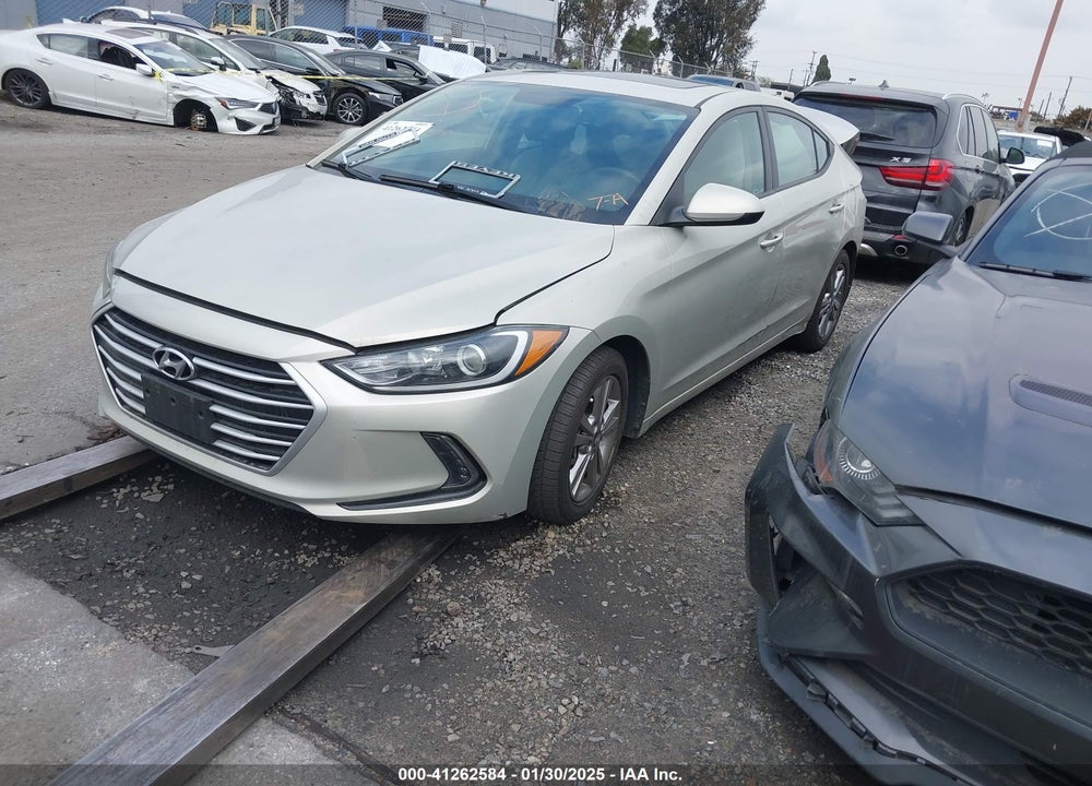 2017 HYUNDAI ELANTRA VIN: KMHD84LF9HU250368
