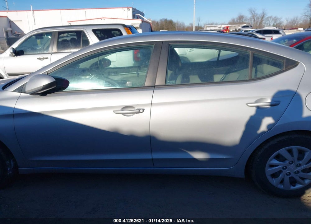 2020 HYUNDAI ELANTRA VIN: KMHD74LF3LU106231