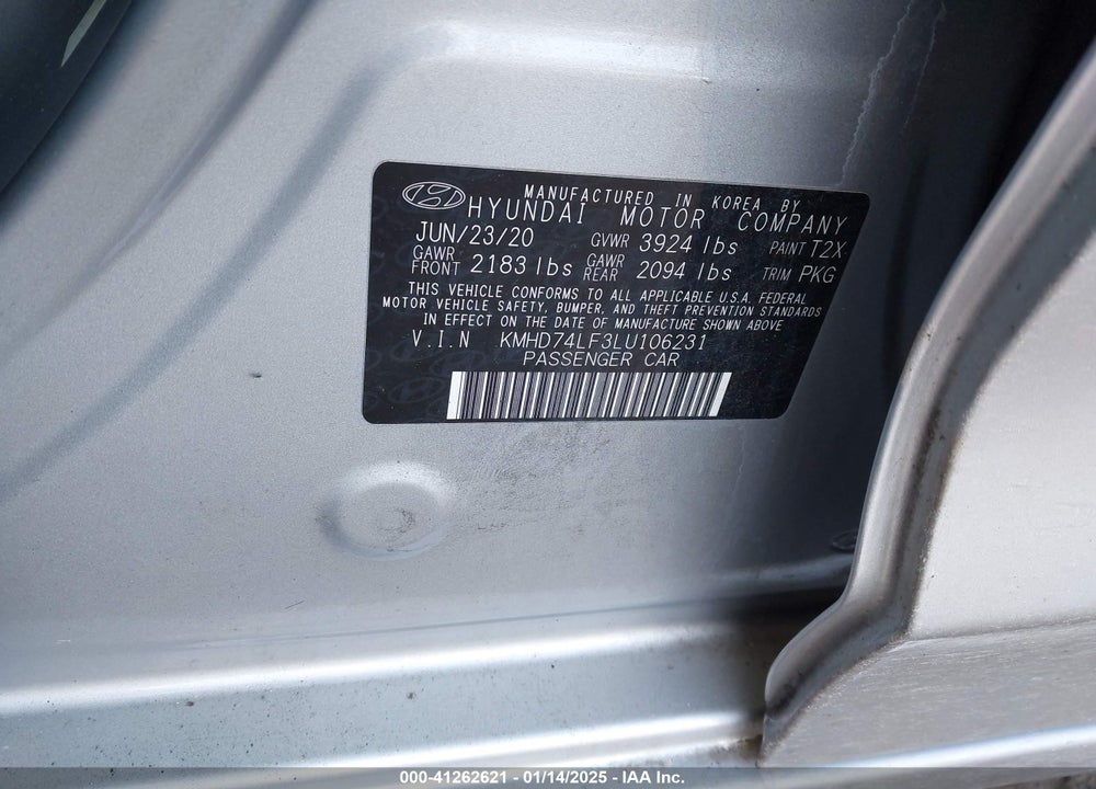 2020 HYUNDAI ELANTRA VIN: KMHD74LF3LU106231